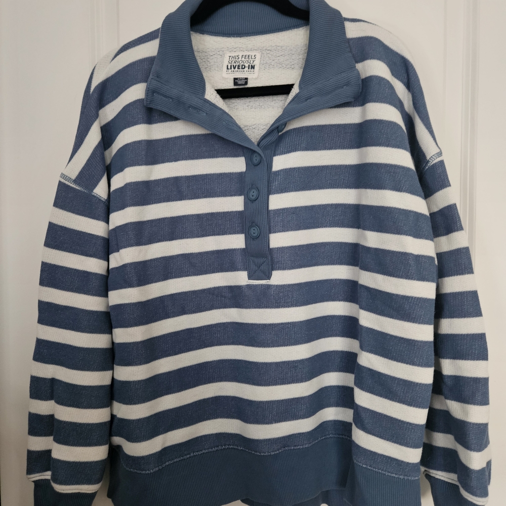 American Eagle Outfitters Blue and White Cowl Neck Sweater